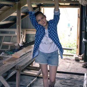 Meet your Posher, Daniels